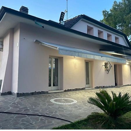 Villa Ninfea Lux Tavullia, Jacuzzi, Garden, Wifi, Ac Екстериор снимка