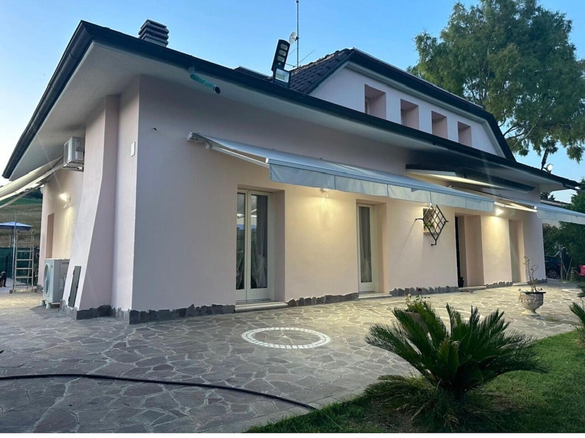Villa Ninfea Lux Tavullia, Jacuzzi, Garden, Wifi, Ac Екстериор снимка